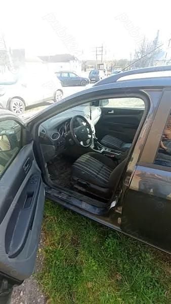 Utilizat 2008 Ford Focus Break | 1.000 EUR (Preț bun) - Imagine 1/4