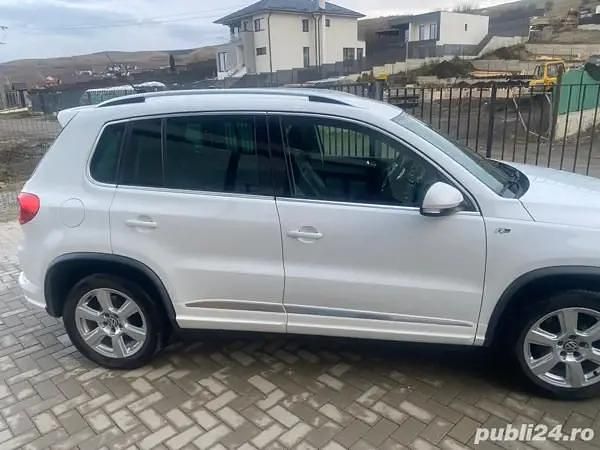Utilizat 2011 VW Tiguan SUV | 7.900 EUR (Preț OK) - Imagine 1/4
