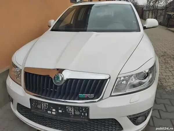 Utilizat 2010 Skoda Octavia Sport Break | 2.750 EUR - Imagine 1/4