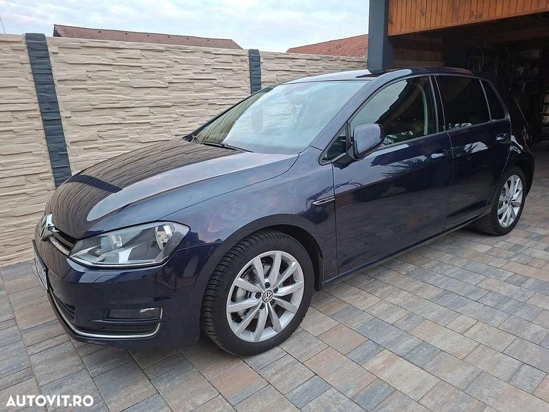 Albastru Utilizat 2016 VW Golf VII LOUNGE Hatchback | 10.700 EUR (Preț OK) - Imagine 1/4