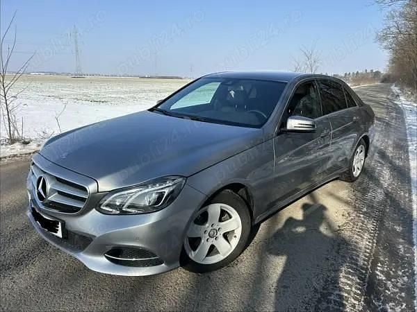 Second-hand Mercedes E200 184 CP (135 kW) 2015 Berlinǎ