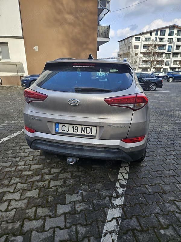 Utilizat 2015 Hyundai Tucson SUV | 13.450 EUR (Preț OK) - Imagine 1/4