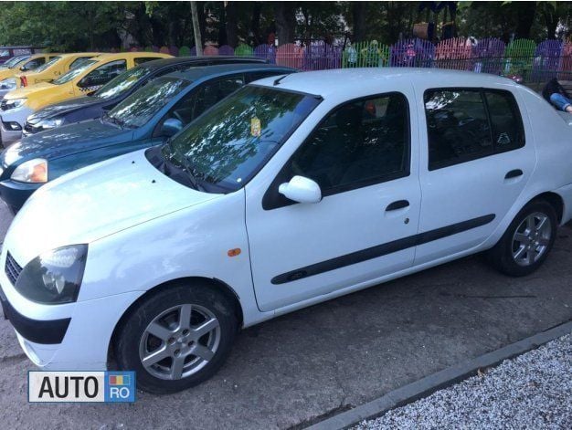 Alb Utilizat 2003 Renault Clio II Berlinǎ | 1.000 EUR (Preț bun) - Imagine 1/4