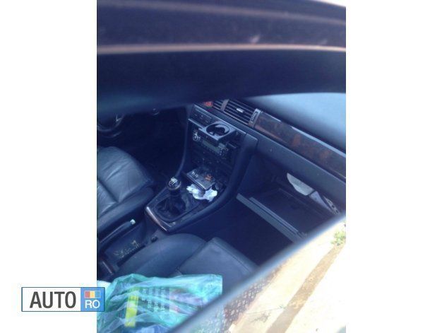 Second-hand Audi A6 150 CP (110 kW) 2000 Gri Berlinǎ