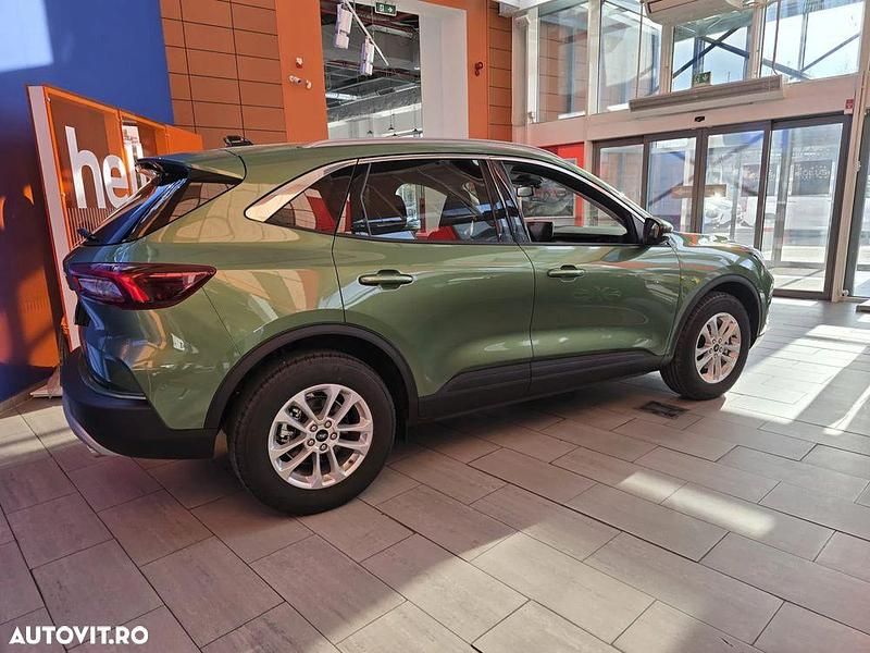 Nouă Ford Kuga Titanium 186 CP (136 kW) 2025 Culoareverde SUV