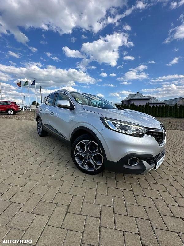Gri Utilizat 2016 Renault Kadjar XMOD SUV | 11.800 EUR (Preț OK) - Imagine 1/4