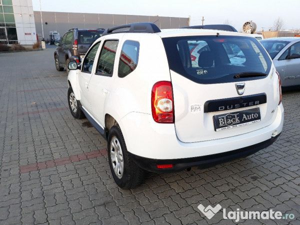 Second-hand Dacia Duster 110 CP (80 kW) 2012 Alb SUV
