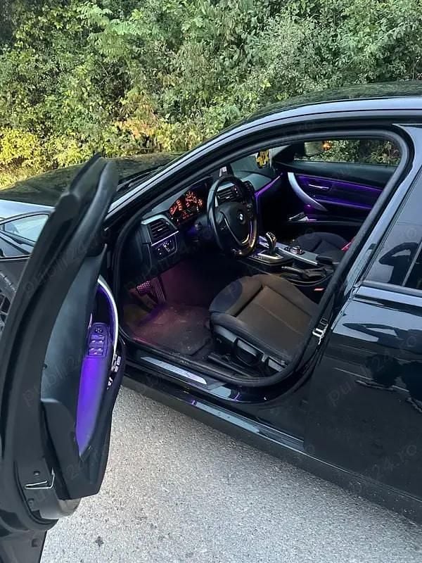 Utilizat 2012 BMW 320 Sport Line Berlinǎ | 10.500 EUR - Imagine 1/4