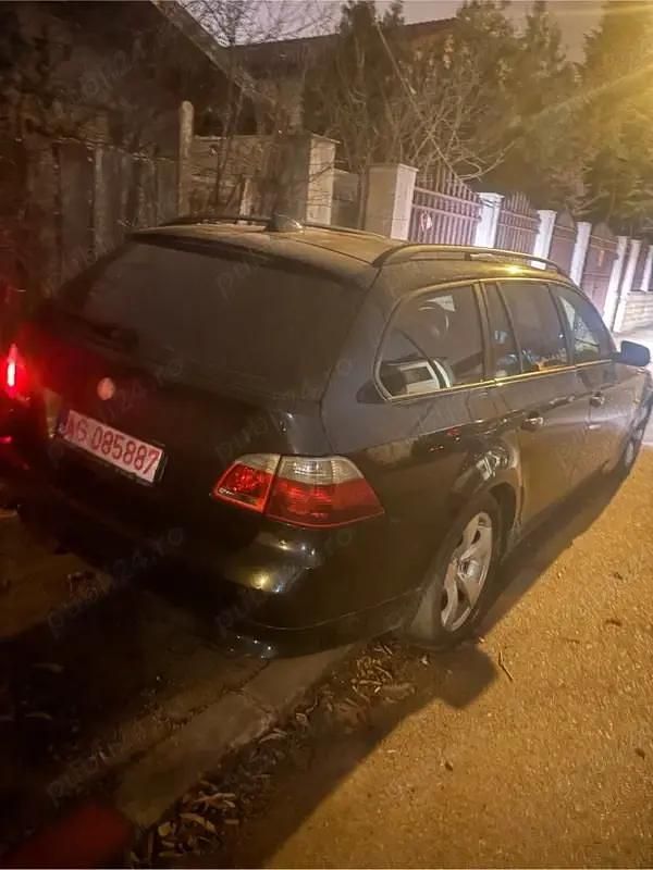 Second-hand BMW 525 177 CP (130 kW) 2005 Berlinǎ