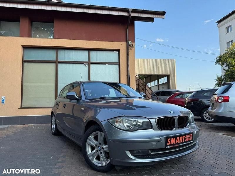 Gri Utilizat 2011 BMW 116 Hatchback | 3.950 EUR - Imagine 1/4