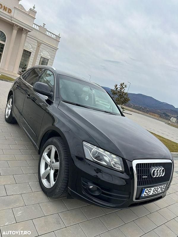 Second-hand Audi Q5 170 CP (125 kW) 2010 Culoarenegru SUV