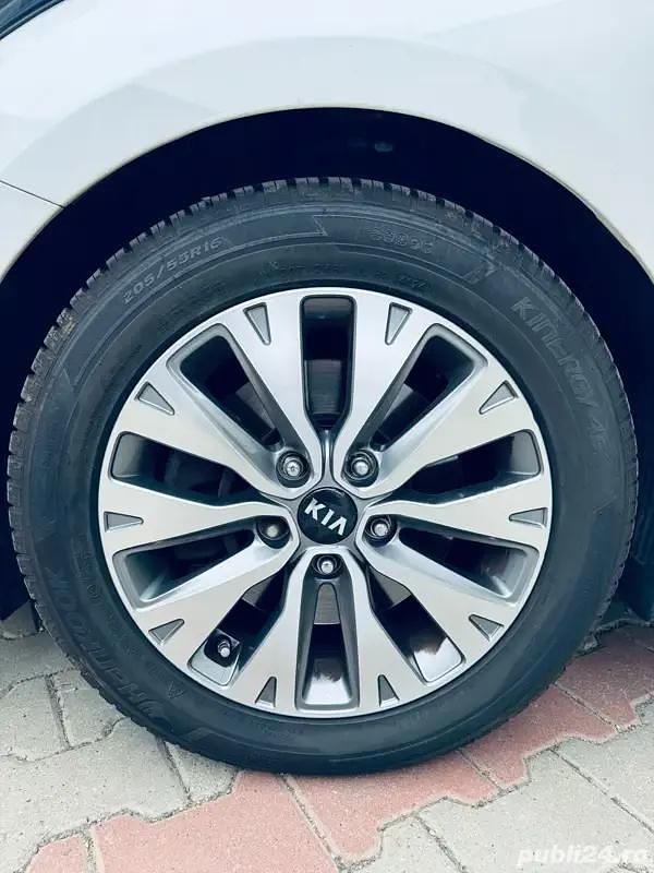 Second-hand Kia Ceed 120 CP (88 kW) 2018 Hatchback