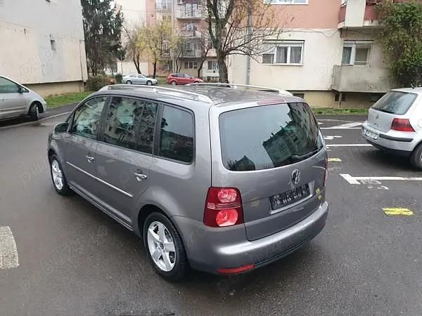 Second-hand VW Touran 105 CP (77 kW) 2007 Monovolum