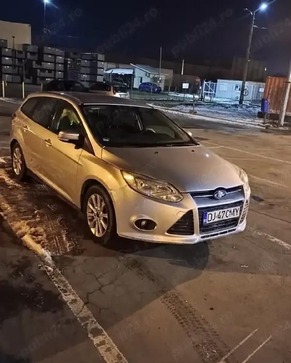 Second-hand Ford Focus 116 CP (85 kW) 2012 Gri Break