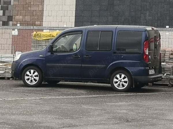 Albastru Utilizat 2007 Fiat Doblò Monovolum | 3.500 EUR - Imagine 1/4