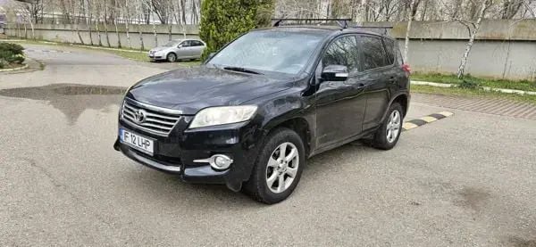 Utilizat 2010 Toyota RAV4 SUV | 4.900 EUR (Preț bun) - Imagine 1/4