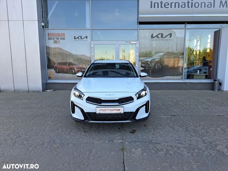 Alb Utilizat 2023 Kia XCeed City SUV | 23.756 EUR - Imagine 1/4