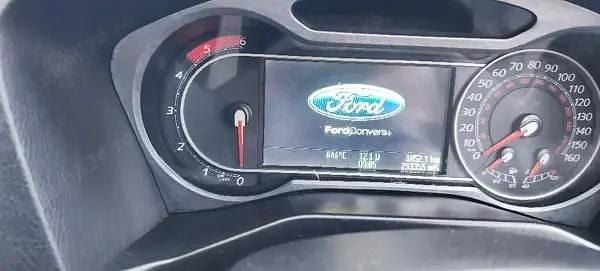 Second-hand Ford Mondeo 140 CP (102 kW) 2008 Albastru Hatchback