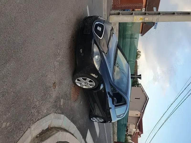 Second-hand 2007 Seat Leon Hatchback | 2.550 EUR (Preț OK) - Imagine 1/4