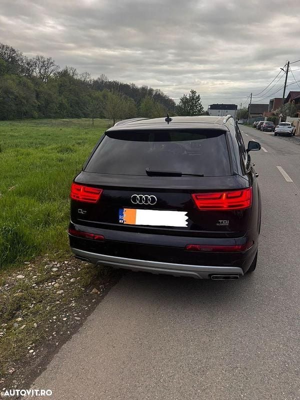 Second-hand Audi Q7 286 CP (210 kW) 2017 Culoarenegru SUV