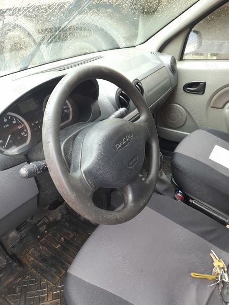Utilizat 2007 Dacia Logan Berlinǎ | 2.200 EUR - Imagine 1/4