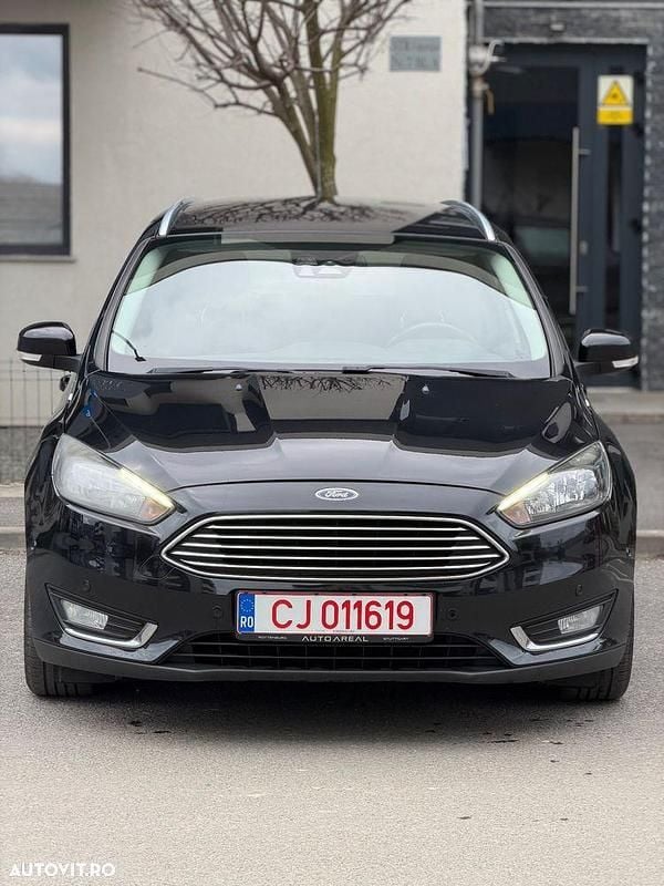 Second-hand Ford Focus Titanium 120 CP (88 kW) 2015 Culoarenegru Break
