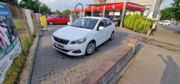 Alb Utilizat 2018 Peugeot 301 Berlinǎ | 5.200 EUR (Preț bun) - Imagine 1/4