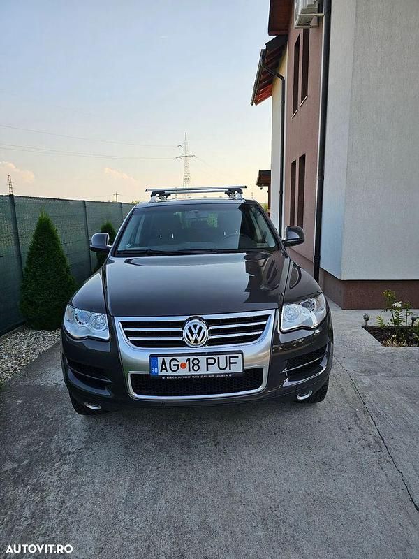 Second-hand VW Touareg R 174 CP (127 kW) 2008 Culoarenegru SUV