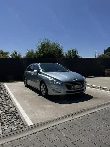 Albastru Utilizat 2011 Peugeot 508 Break | 4.200 EUR (Preț bun) - Imagine 1/4