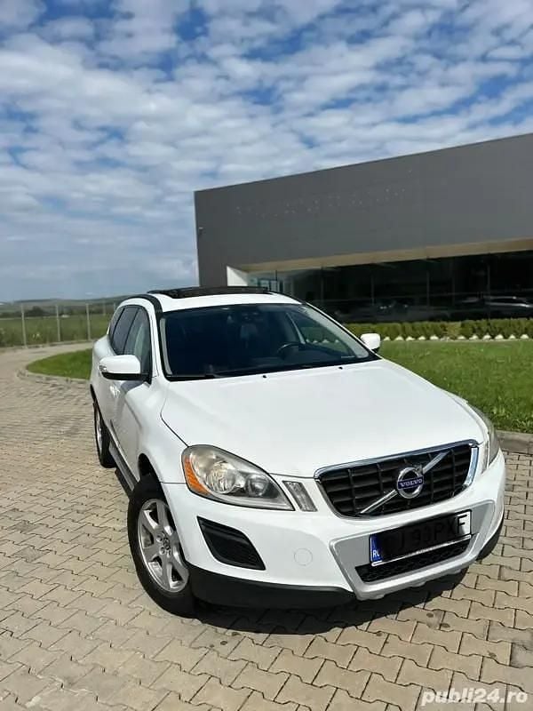 Utilizat 2011 Volvo XC60 SUV | 9.900 EUR - Imagine 1/4