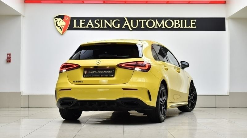 Second-hand Mercedes A250 AMG 161 CP (118 kW) 2020 Galben Hatchback