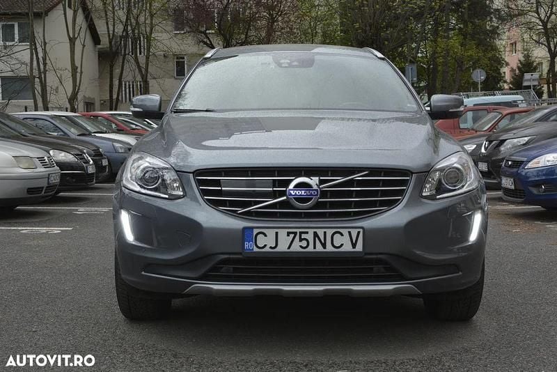Culoaregri Second-hand 2017 Volvo XC60 Summum SUV | 20.500 EUR (Preț OK) - Imagine 1/4