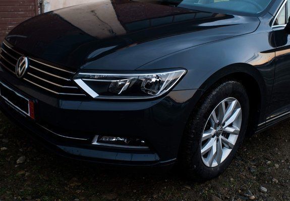 Argintiu Utilizat 2015 VW Passat Break | 15.800 EUR (Scump) - Imagine 1/4