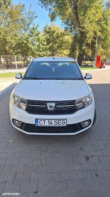 Culoarealb Utilizat 2017 Dacia Logan Berlinǎ | 6.399 EUR (Preț OK) - Imagine 1/4