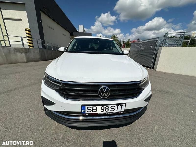 Alb Utilizat 2021 VW Tiguan SUV | 23.800 EUR (Super Preț) - Imagine 1/4