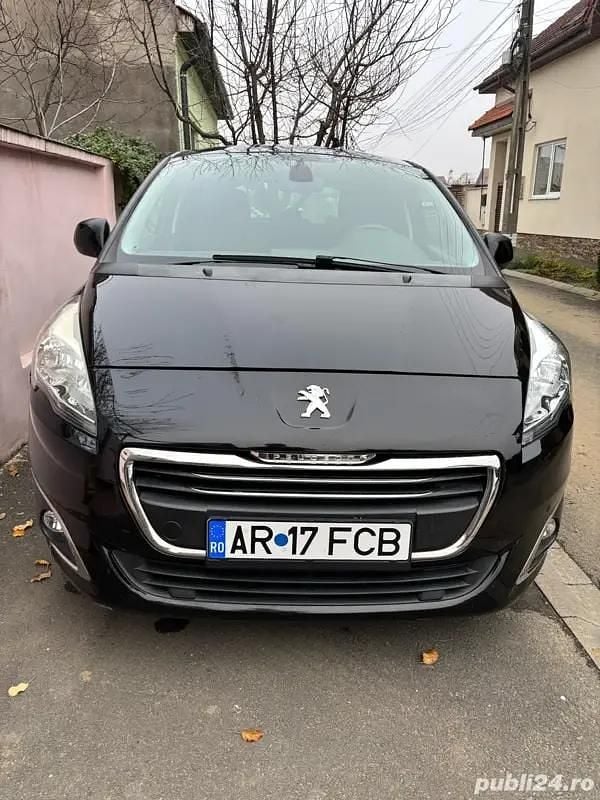 Negru Utilizat 2014 Peugeot 5008 Monovolum | 5.400 EUR (Super Preț) - Imagine 1/4