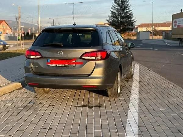 Utilizat 2020 Opel Astra Break | 7.950 EUR (Preț bun) - Imagine 1/4