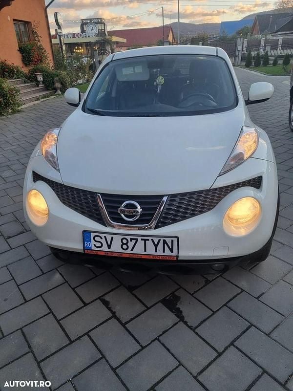 Culoarealb Utilizat 2011 Nissan Juke N-TEC SUV | 7.000 EUR (Preț bun) - Imagine 1/4