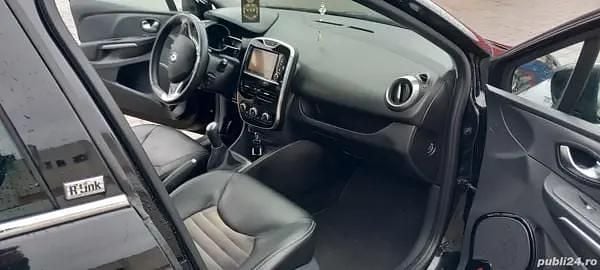Second-hand Renault Clio GrandTour 181 CP (133 kW) 2015 Negru Break