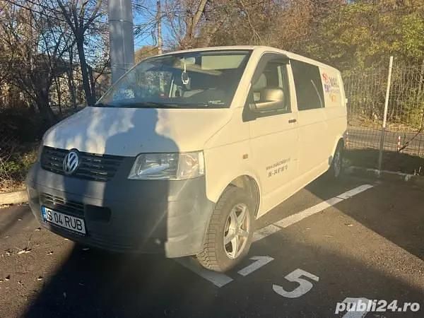 Alb Utilizat 2009 VW Caravelle Monovolum | 6.800 EUR - Imagine 1/4