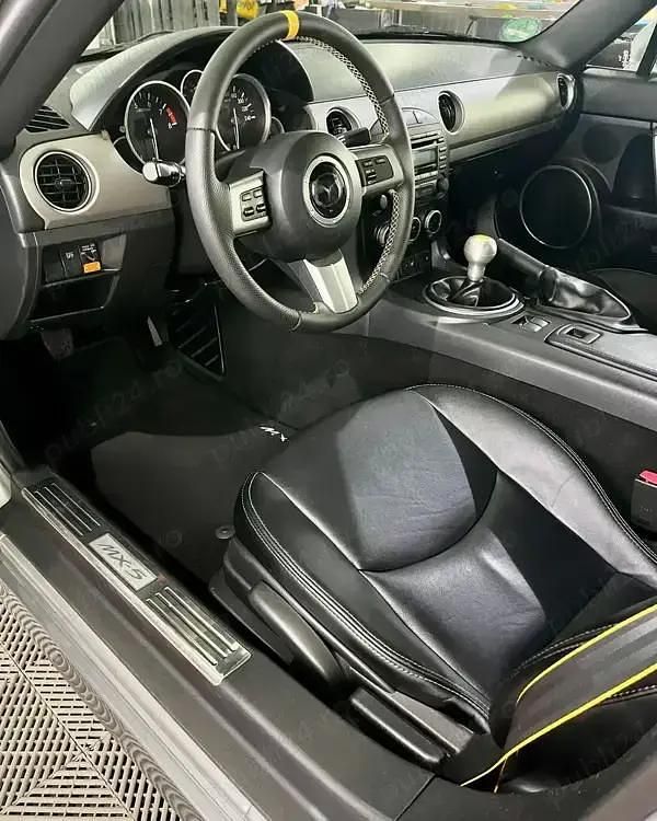 Second-hand Mazda MX5 200 CP (147 kW) 2010 Gri Cabrio