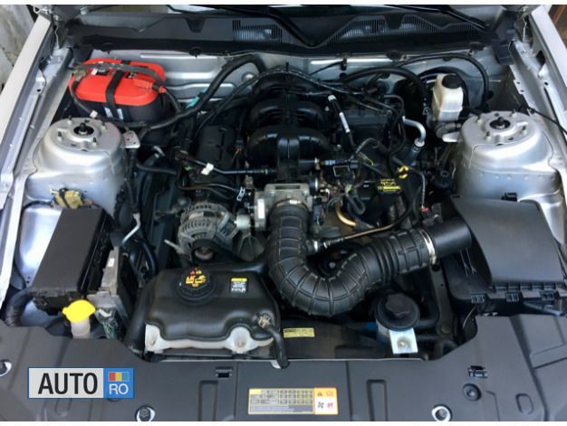 Second-hand Ford Mustang 2010 Coupe