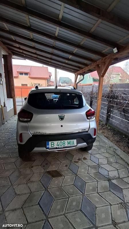 Second-hand Dacia Spring Expression 33 kW (45 CP) 2021 Culoareargint Hatchback