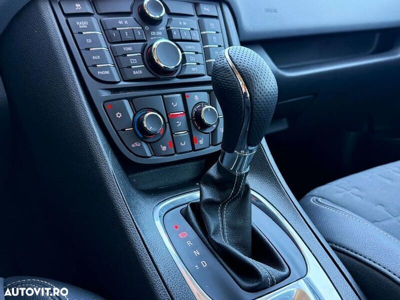 Gri Utilizat 2012 Opel Meriva Innovation Monovolum | 4.999 EUR (Puțin scump) - Imagine 1/4