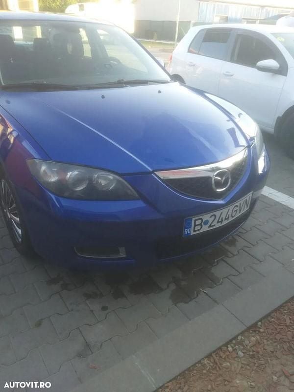 Culoarealbastru Second-hand 2007 Mazda 3 Berlinǎ | 1.990 EUR (Preț OK) - Imagine 1/4