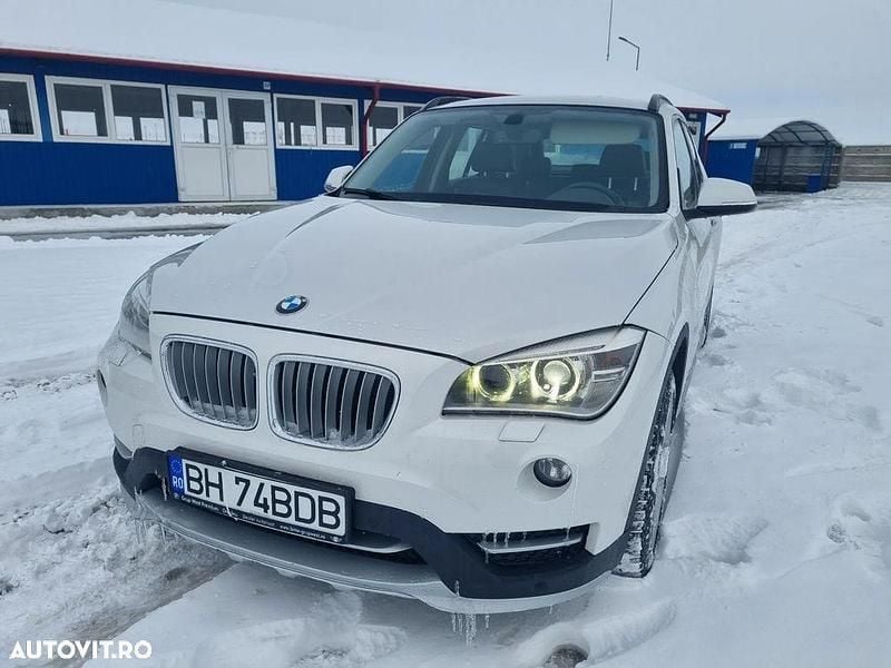 Culoarealb Utilizat 2015 BMW X1 xLine SUV | 9.850 EUR (Preț bun) - Imagine 1/4