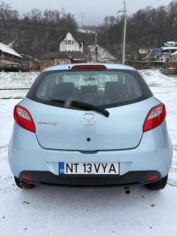 Second-hand Mazda 2 75 CP (55 kW) 2009 Albastru Hatchback