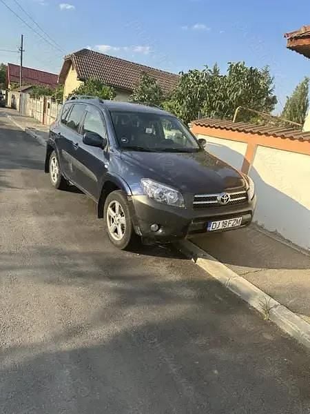 Utilizat 2010 Toyota RAV4 SUV | 2.900 EUR - Imagine 1/4