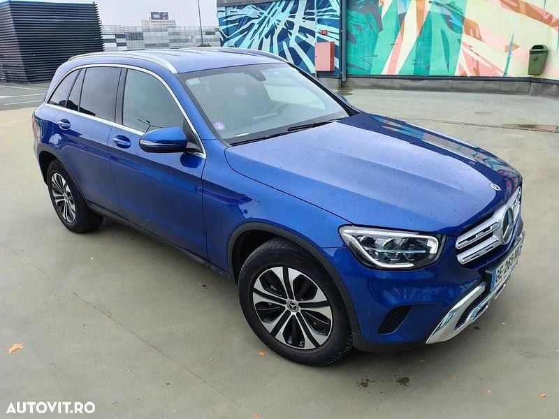 Culoarealbastru Utilizat 2022 Mercedes GLC300e SUV | 25.500 EUR - Imagine 1/4