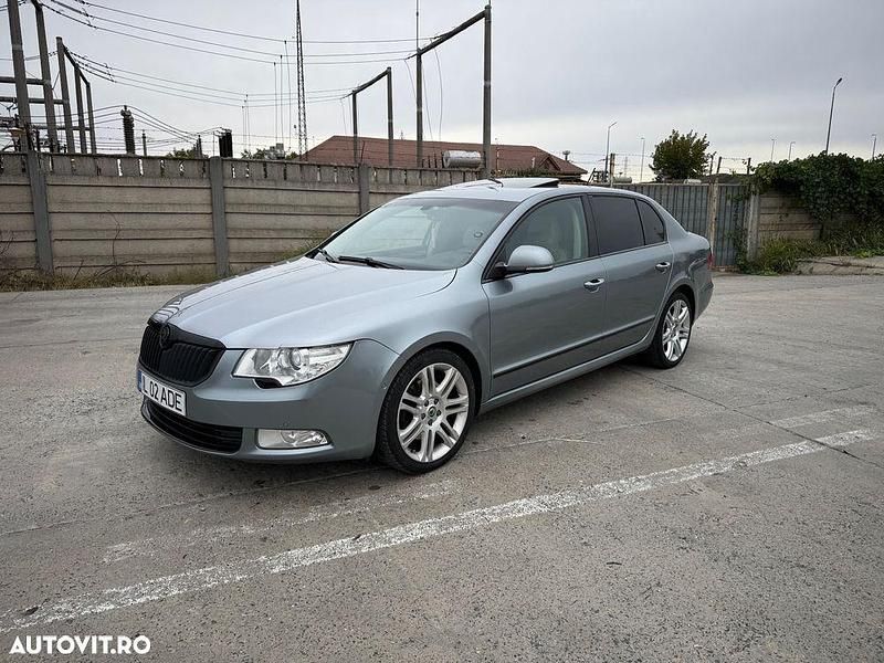 Culoareargint Utilizat 2010 Skoda Superb Ambition Berlinǎ | 7.150 EUR (Scump) - Imagine 1/4